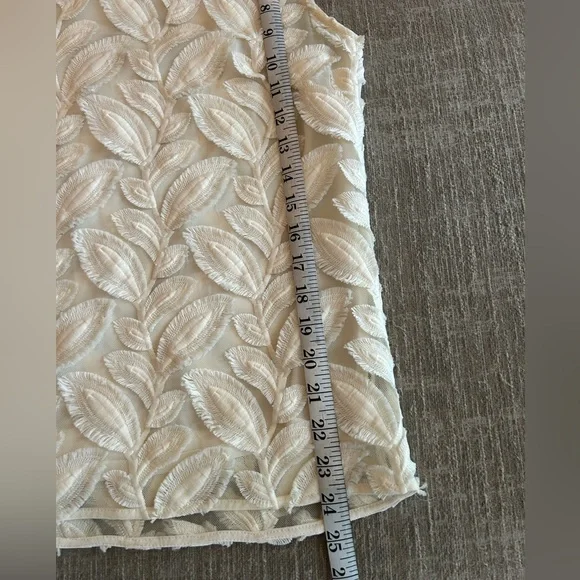 Ann Taylor Cream Textured Sleeveless Top - Picture 9 of 9